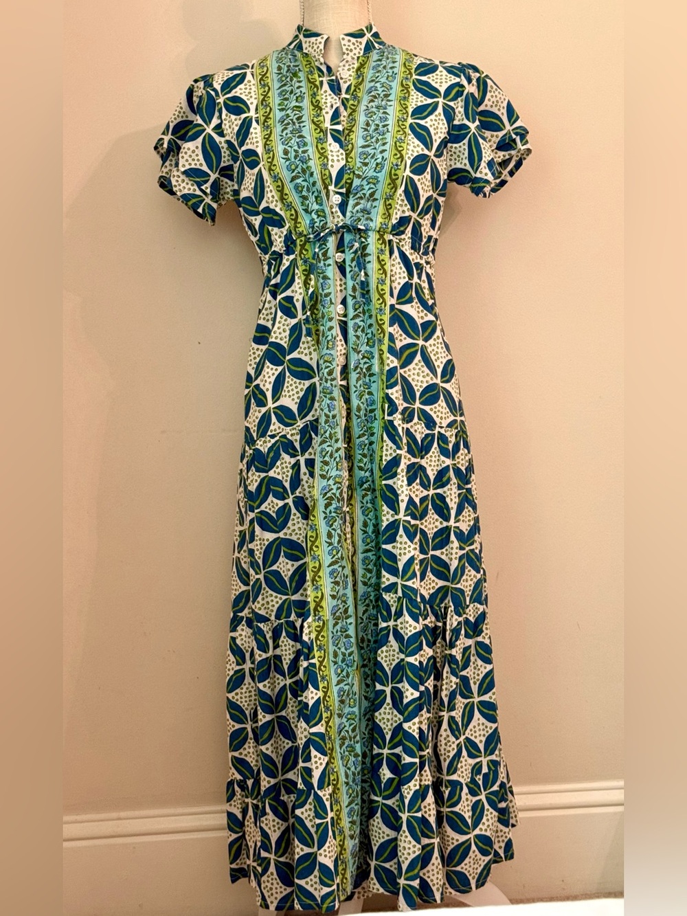 Victoria Dunn Magnolia Flutter Printed Midi Dress, XS